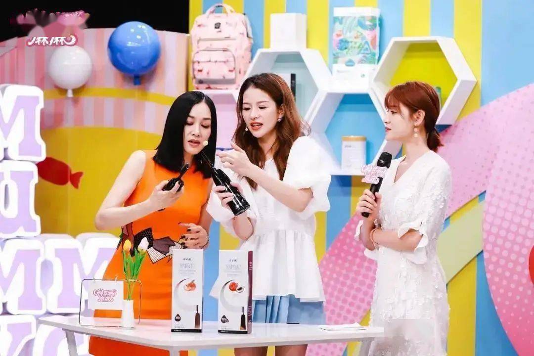 白发|众星力荐～梳头就能get新发色～单手可染，30分钟轻松上色！