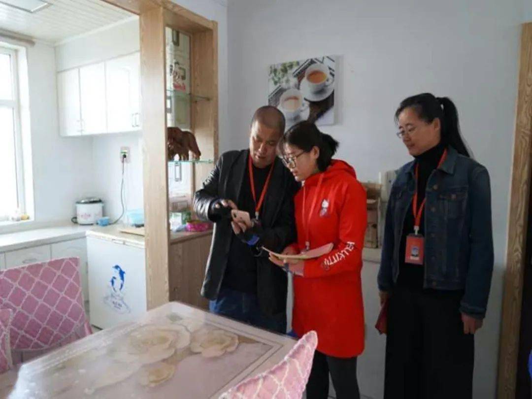 第七次人口普查入户工作_第七次人口普查图片(3)