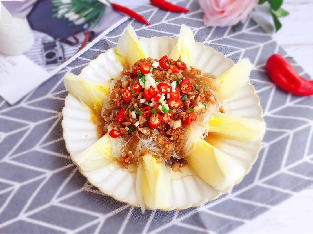 10月不吃肉也要吃這菜！5分鍾上桌，成本3元吃它比肉還過癮！ 熱愛美食 第1张