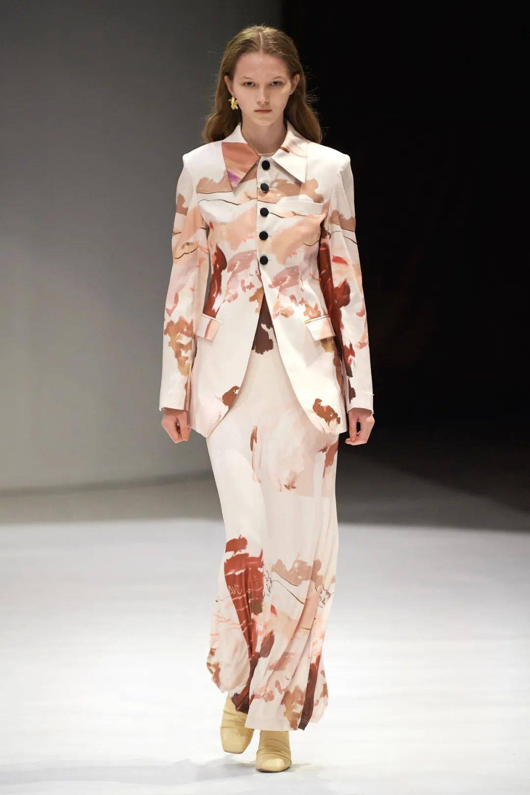 老手|DAY 2:初来乍到与老手新路的同台共演