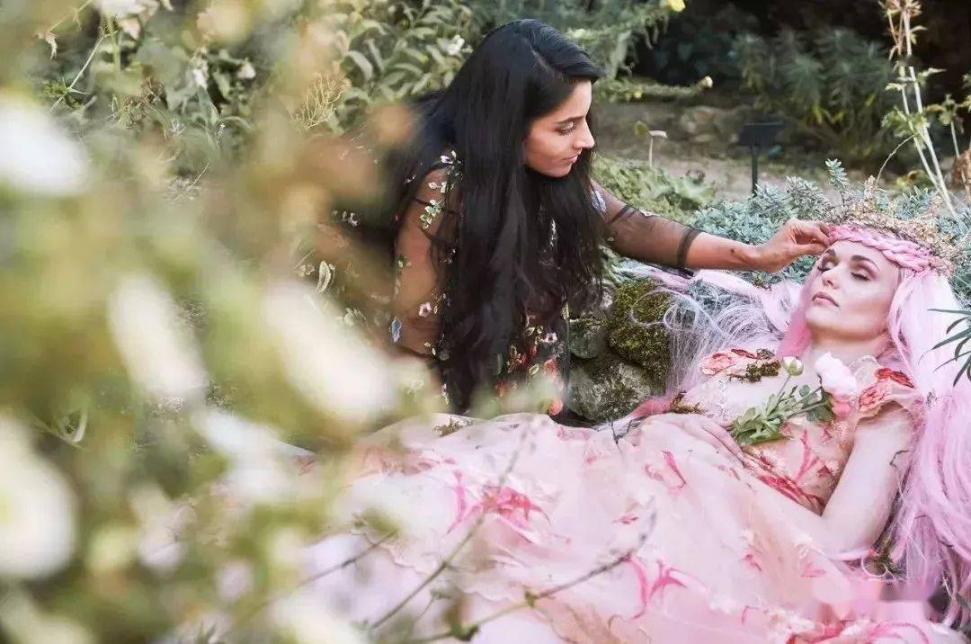 女孩|她用鲜花打造出如梦般的童话世界 让无数女孩实现仙女梦