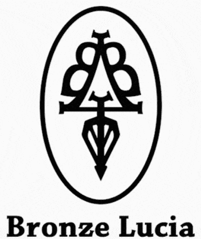 陆玺娅|不愧是你！本季最“拼”的设计师品牌～