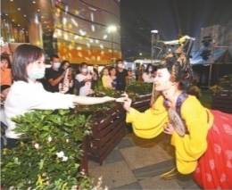 武汉|武汉商家“年终大促”拉开帷幕