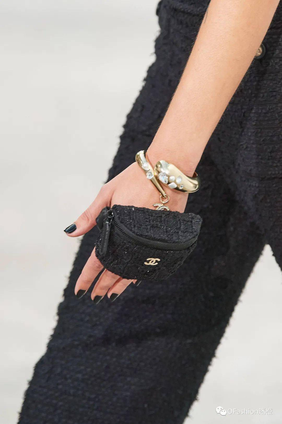 Coco|凭什么不是真金白银的CHANEL配饰,有这么多人愿意买单