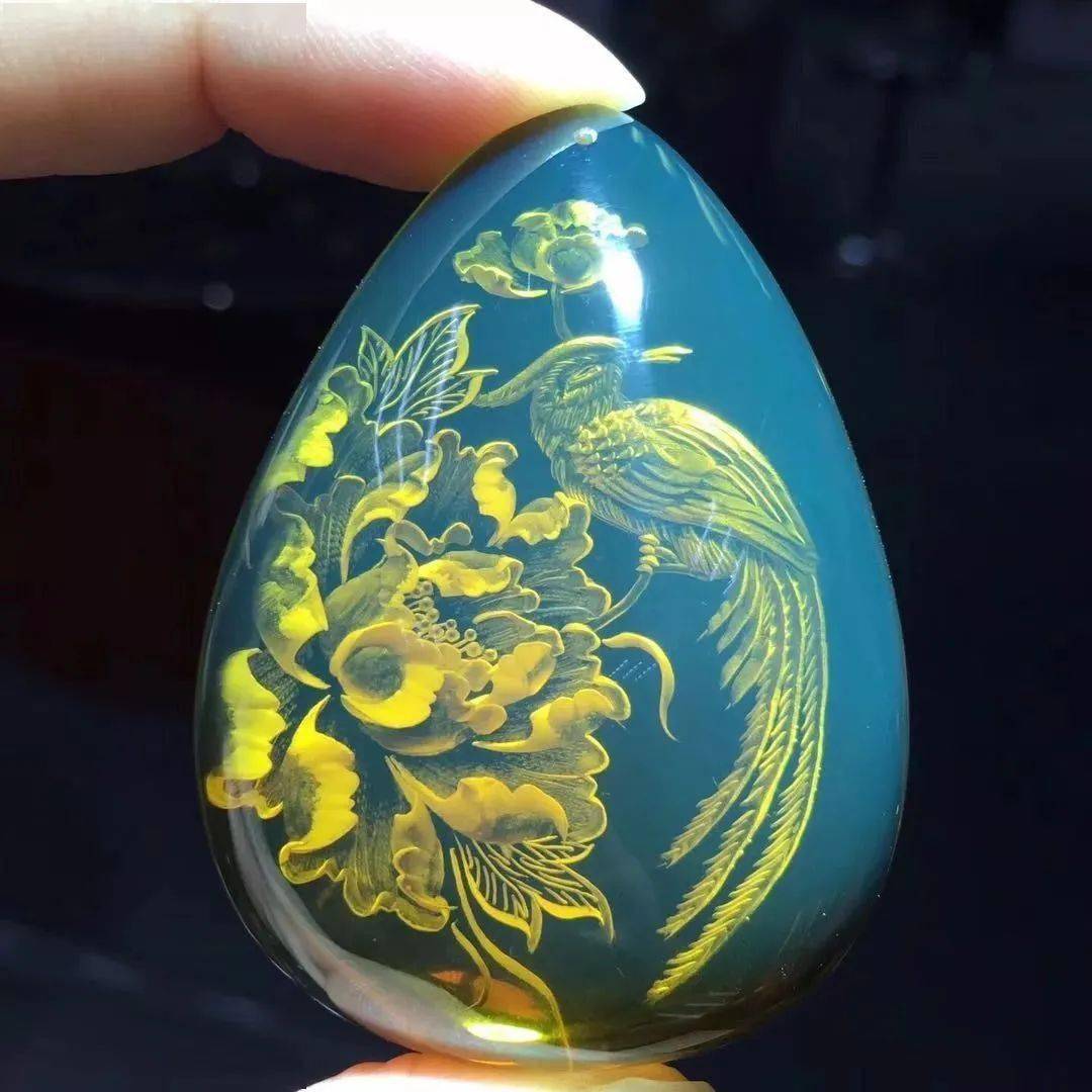 珠子|一颗联合料南红，花了10万！5颗珠子，花了几十万！现在有钱人都这样玩了么？！