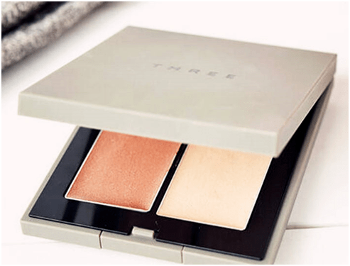 巴掌|没有巴掌脸，但你有这几块高光一键美颜！