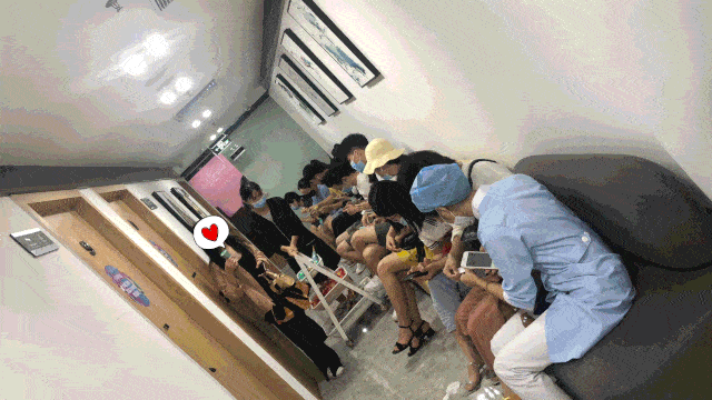 索兰|太狠！永久脱毛被我谈到99元，美白还嫩肤，秋季脱毛太机智了。