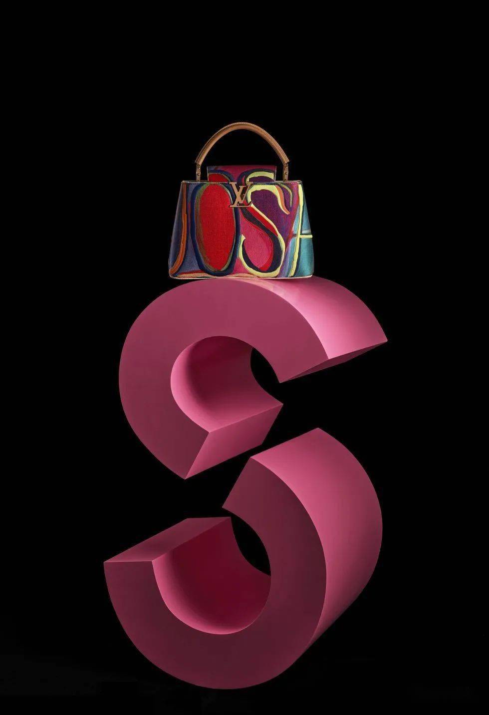 手袋|艺术升级丨LV 推出全球限量 200 只的 Arty Capucines 系列