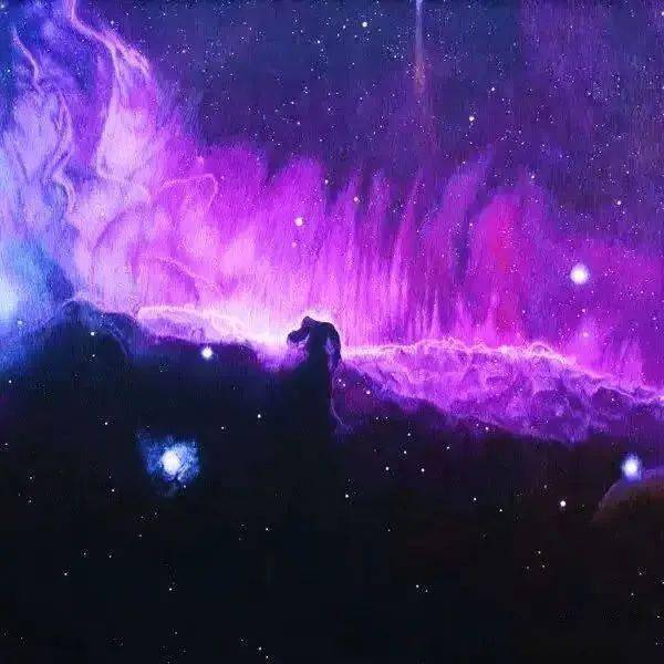 她用苏绣绘出绚烂星空因太逼真被误以为是照片