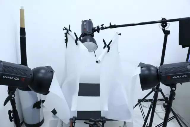 商品|珠宝商品不想修图?那就前期拍出闪闪亮亮!