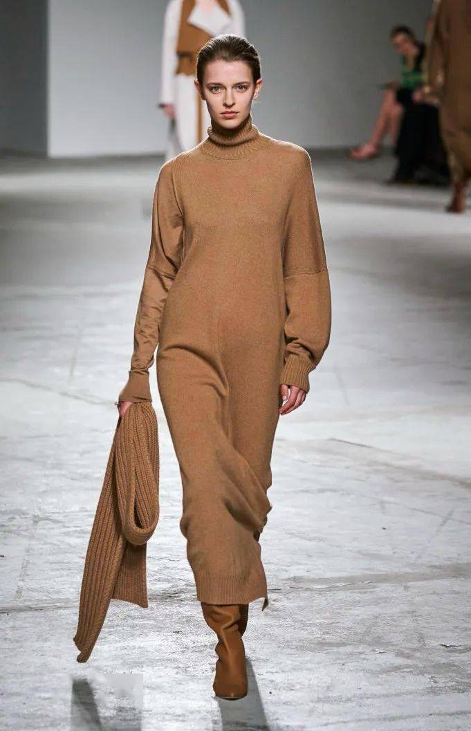 流行色|奶茶可以不喝，但奶茶色一定要拥有！（流行色之裸咖色）