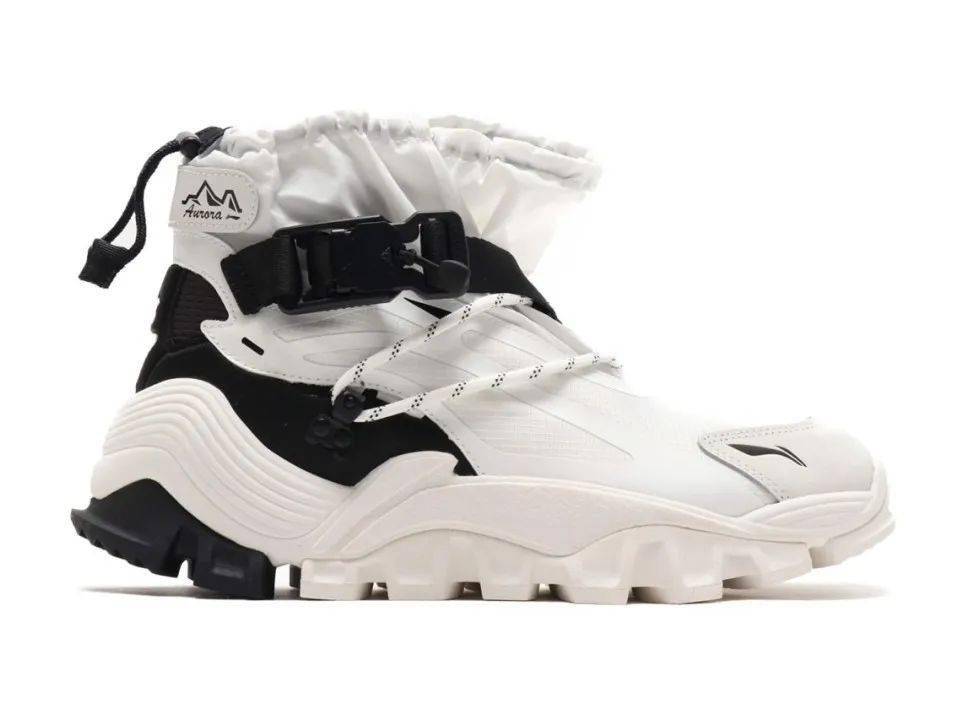 L'Art|每日鞋讯 |Neil Barrett x Li-Ning 「AURORA」Gaiter Boots 发售