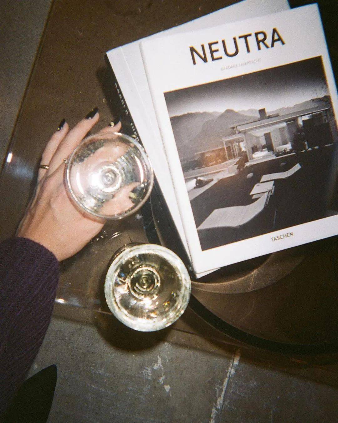 醉意|微醺美人 几分温热的醉意 几分疏离