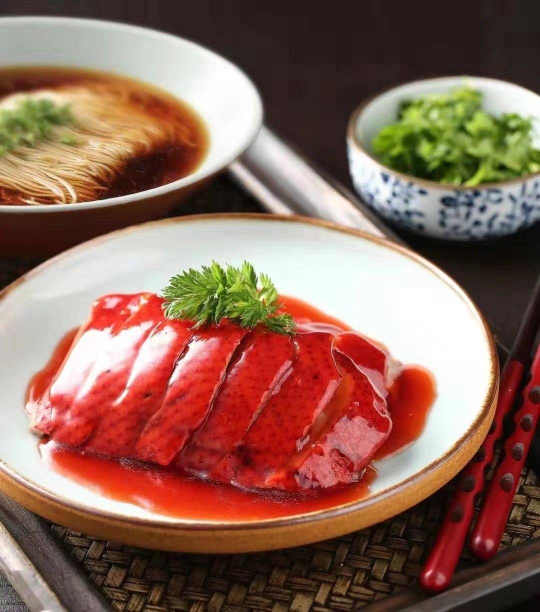 在260年的老字号面馆里,体验一件有仪式感的“小事”