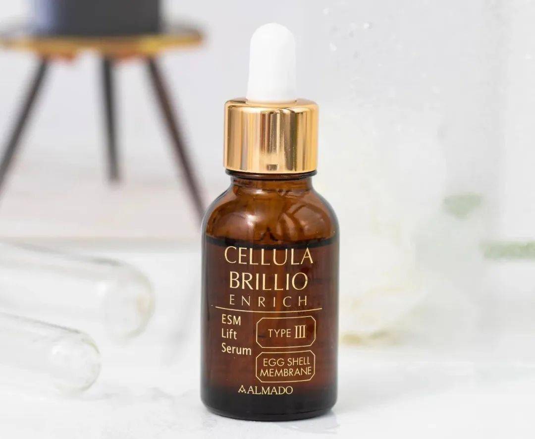 肌肤|樱花妹满脸的胶原蛋白,都是这个日本“小棕瓶”抹出来的