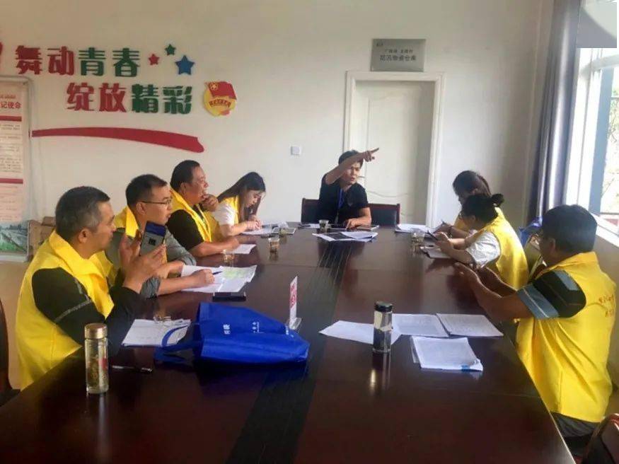 人口普查上门不在家_人口普查