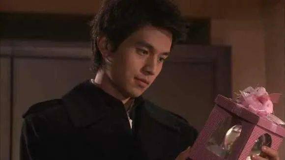 狐狸精|难道她(他)们都是狐狸精转世?好像从未变过~