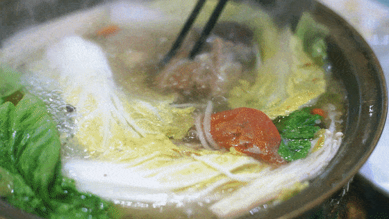e2f3e49c1606464fb4f214db6f1e6db8.gif