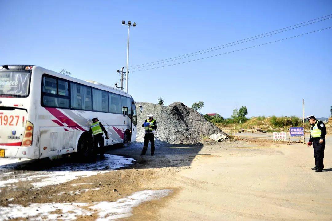 秀山县2020年GDp_重庆市秀山县风景图(2)