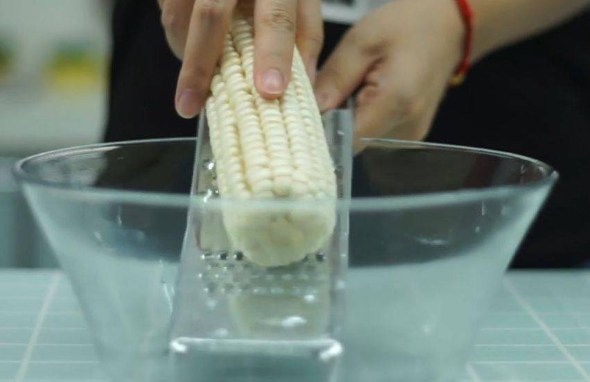 糕点|比水煮好吃百倍简单快速玉米糕点早餐