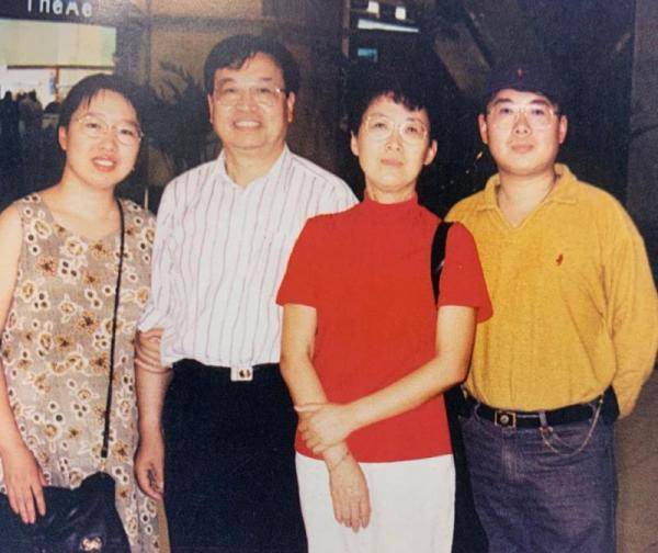 简·爱|英语四八级考试差点难产？原来靠这位《简·爱》翻译家据理力争，哪怕不盖官印