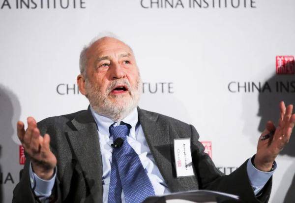 诺奖得主:美国这四年就是一场经济灾难