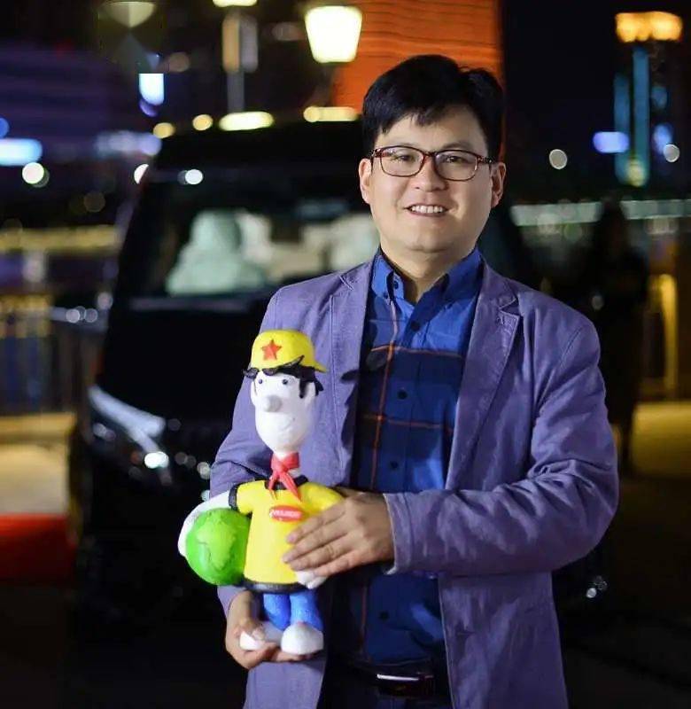 外滩|三江前浪推后浪！时尚浪潮在1844年开埠的老外滩，蜿蜒流转…