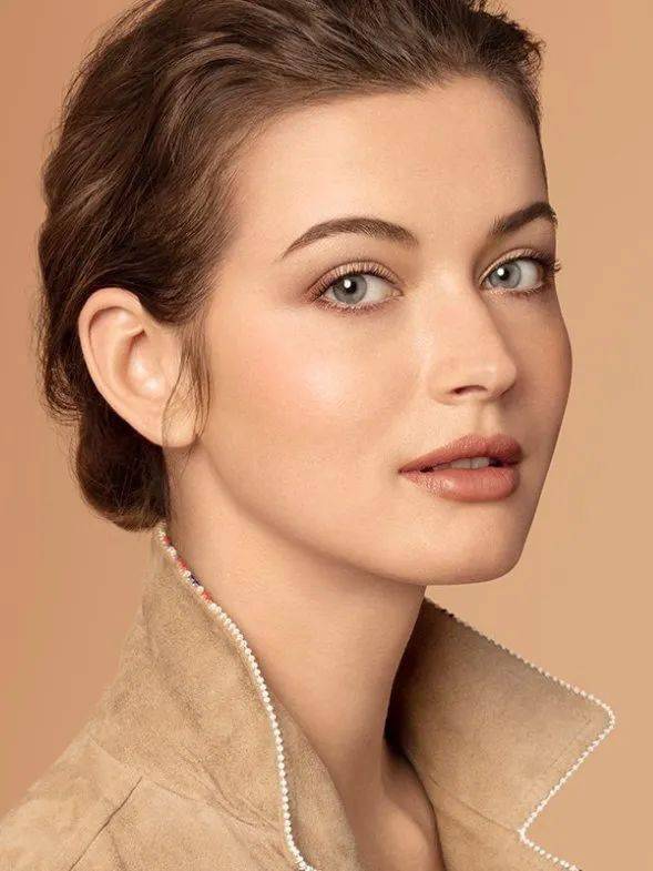 眼影|秋天换新装，别忘了给眼睛也安排上呀！