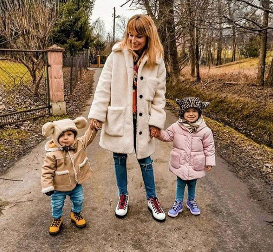 鞋子|好物推荐 | 来自加拿大的马丁靴，轻便保暖，不怕水，大人小孩一起穿！