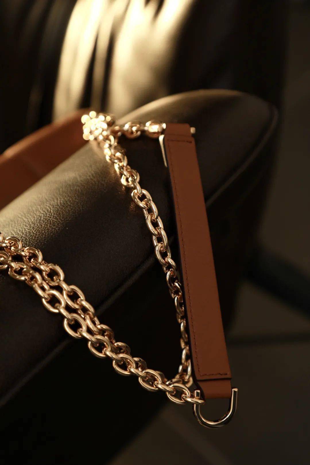 包已|MK和Coach的炸街新包已上线!