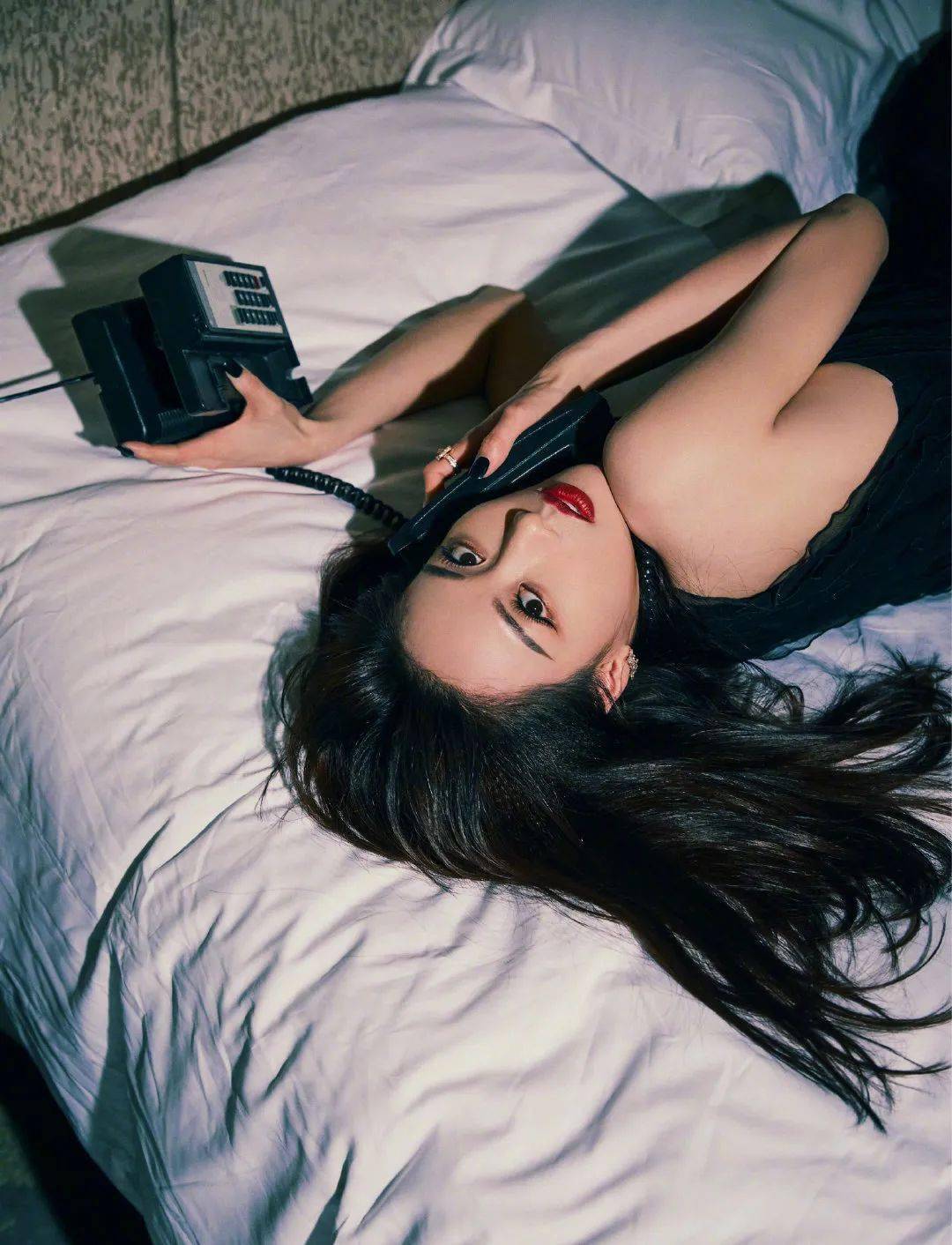 头皮|她一甩头发，我的心跳就跟着漏了一拍！