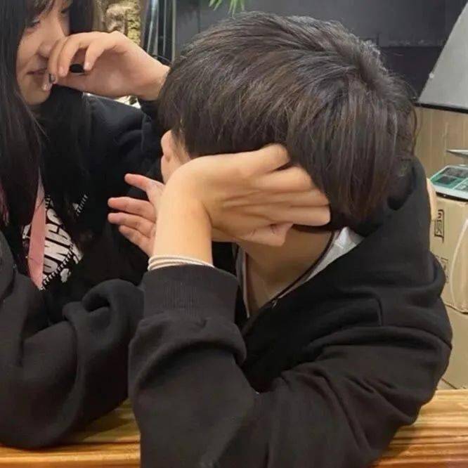 情侣头像 | 浪漫超甜情头 撩到腿软的小情话