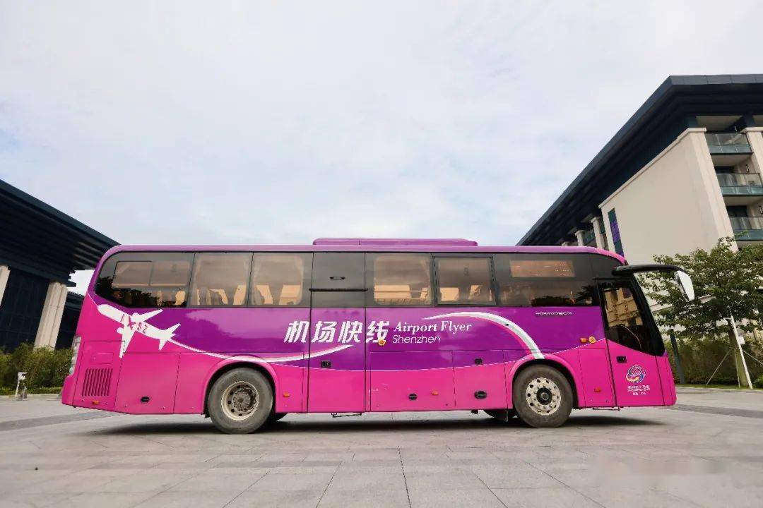 比亚迪c8投运机场快线 助力深圳打造首支纯电动机场快线车队