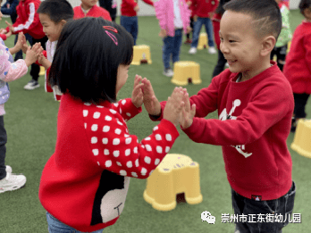 幼儿园手势歌曲大全 91ed50bfb6cb4afb881ac56db57dfe34.png