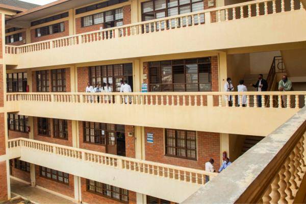 大学|卢旺达部分学校复课