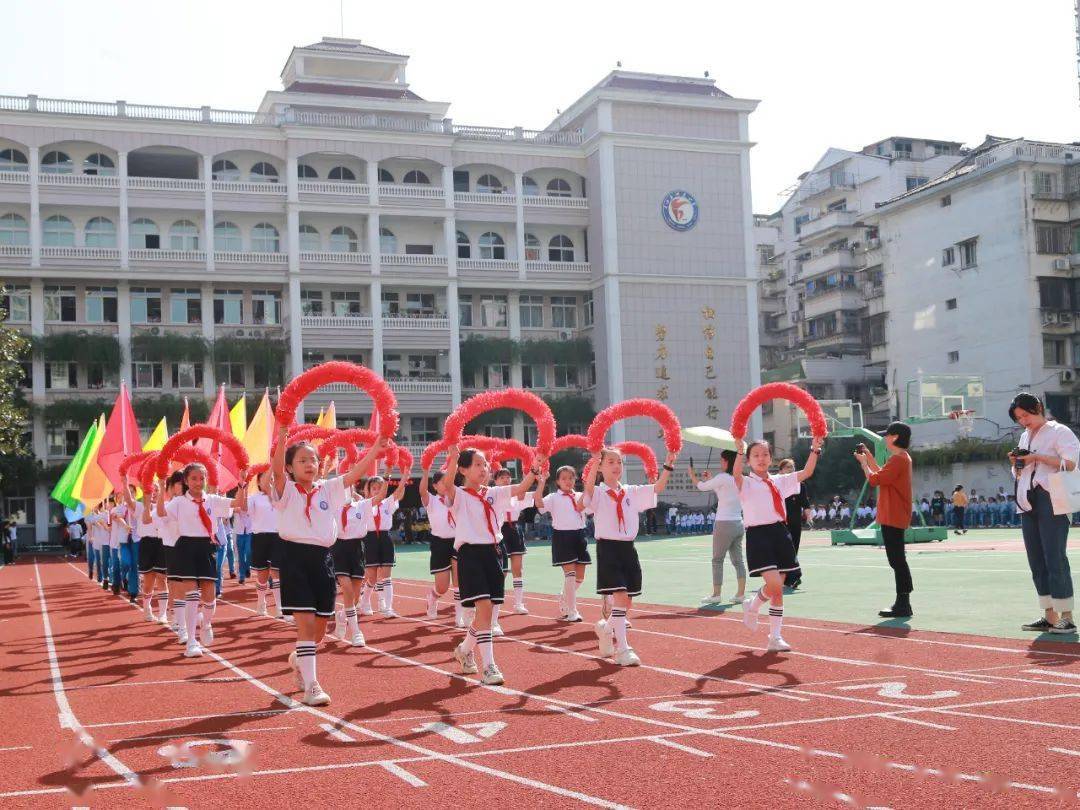 城东体育节嗨翻全场把创意玩出新高度