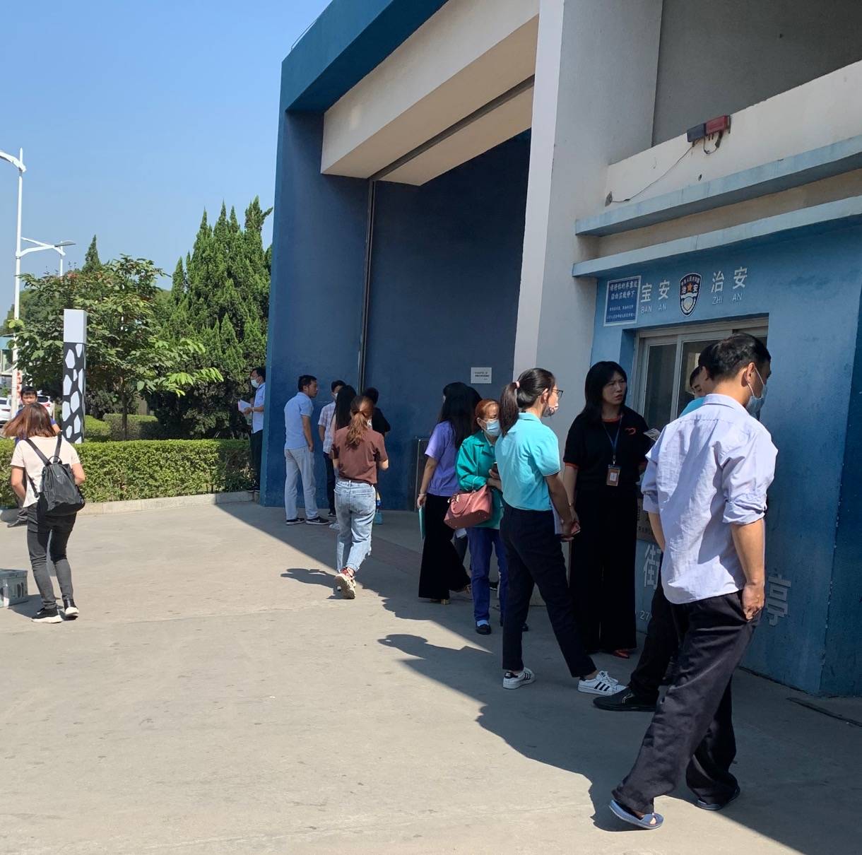 史丹利百得撤离深圳，员工遭其他工厂“疯抢”
