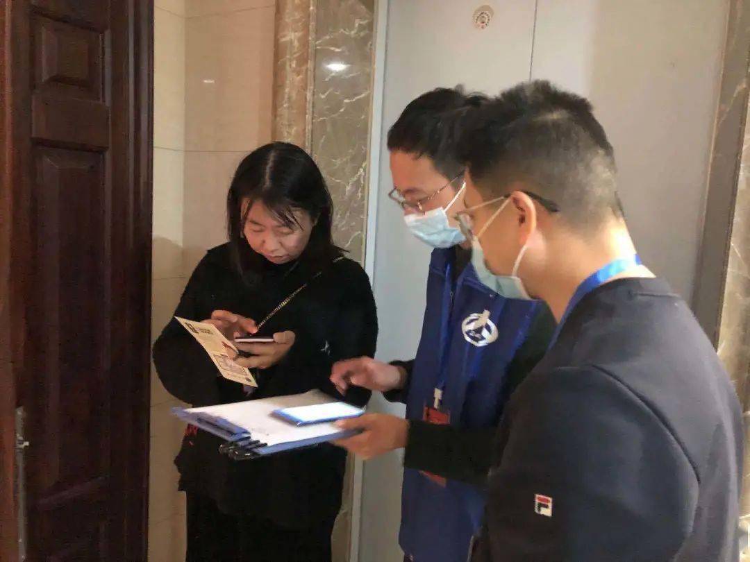 人口普查党员先锋_人口普查(2)
