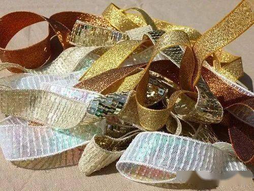 教程|丝带绣 | 奥斯汀玫瑰的绣法教程！（附:13种丝带、7种入门针法详细教程）