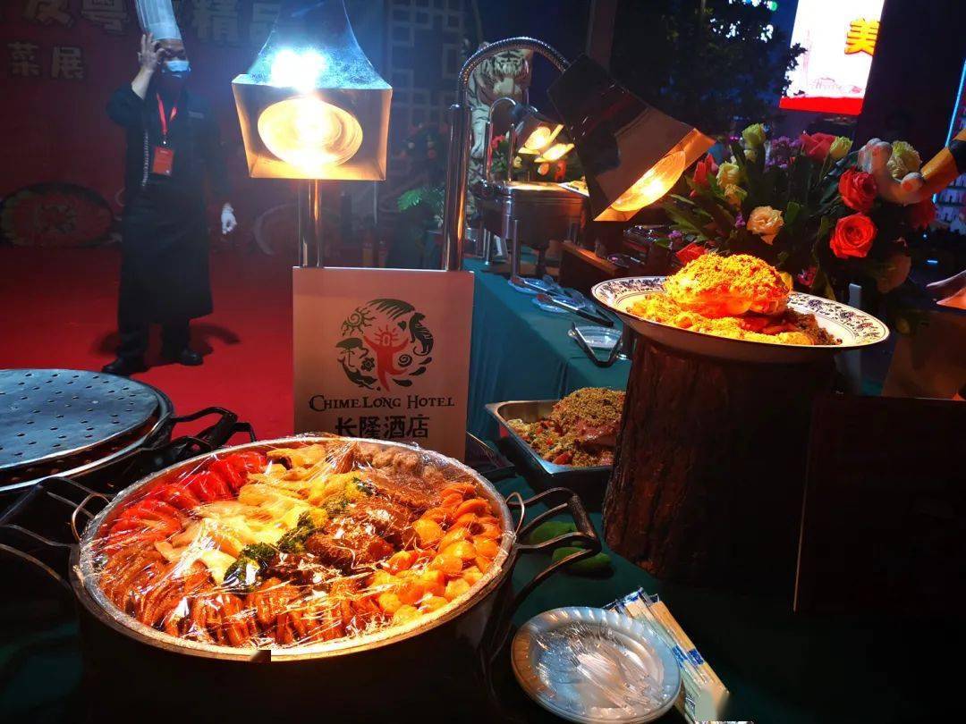 餐饮消费排名2020城_35城人均消费排行:5城超4万元,温州人均消费率居首