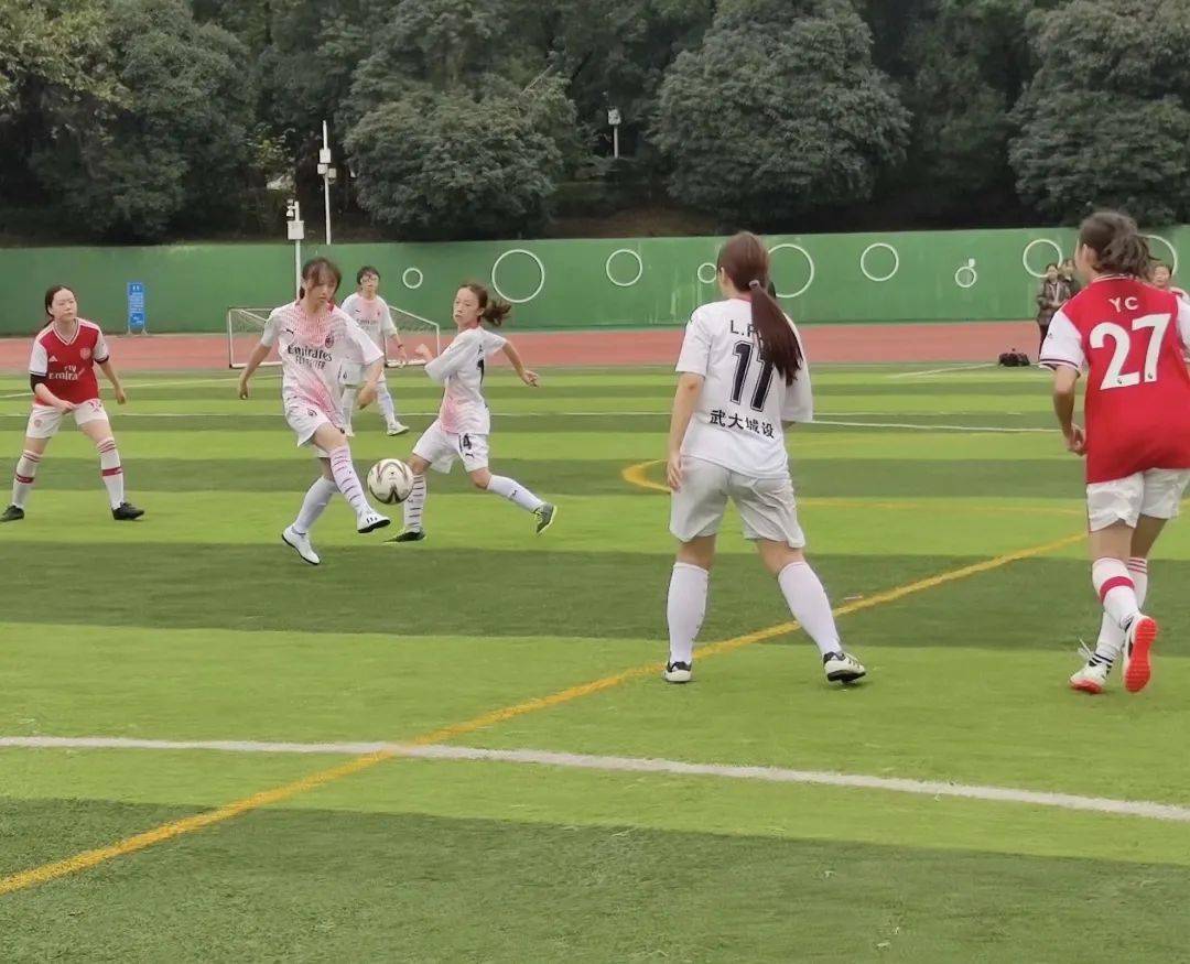 足球杯排名_足球壁纸高清手机壁纸