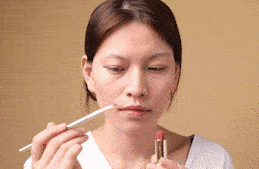 实测|真人实测 | 这些网红化妆技巧，害我差点毁容了……