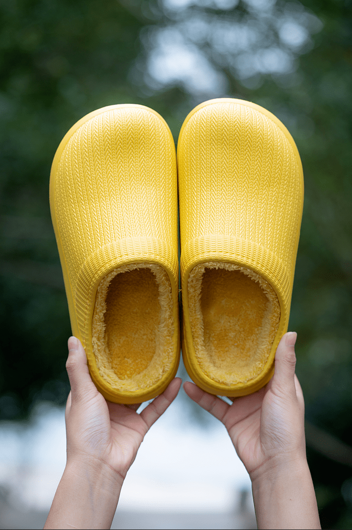 鞋底|今年这双“会发热”拖鞋火了！每走一步都在享受