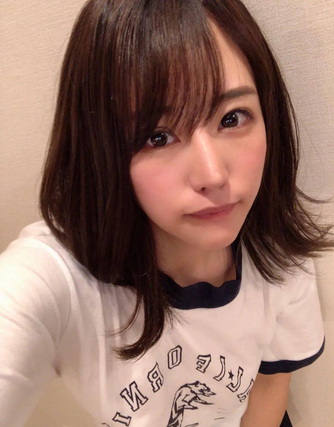 太丑|因被diss“太丑”花400万整容，宅女逆袭成新垣结衣？