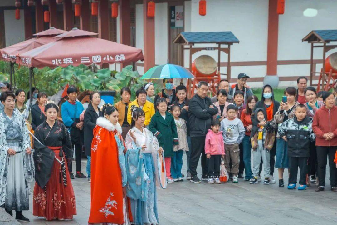 惊呆!三国小镇11月7日竟还将发生这样的事!!!:9游官网(图6)
惊呆!三国小镇11月7日竟还将发生这样的事!!!:9游官网(图6)
