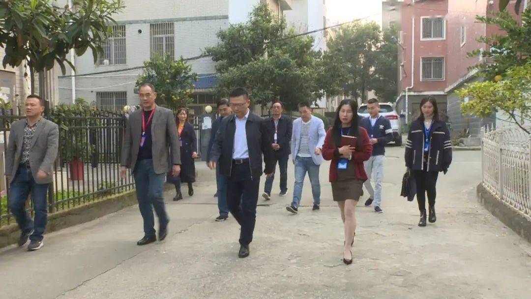 第七次全国人口普查入户调查四川_第七次全国人口普查(3)
