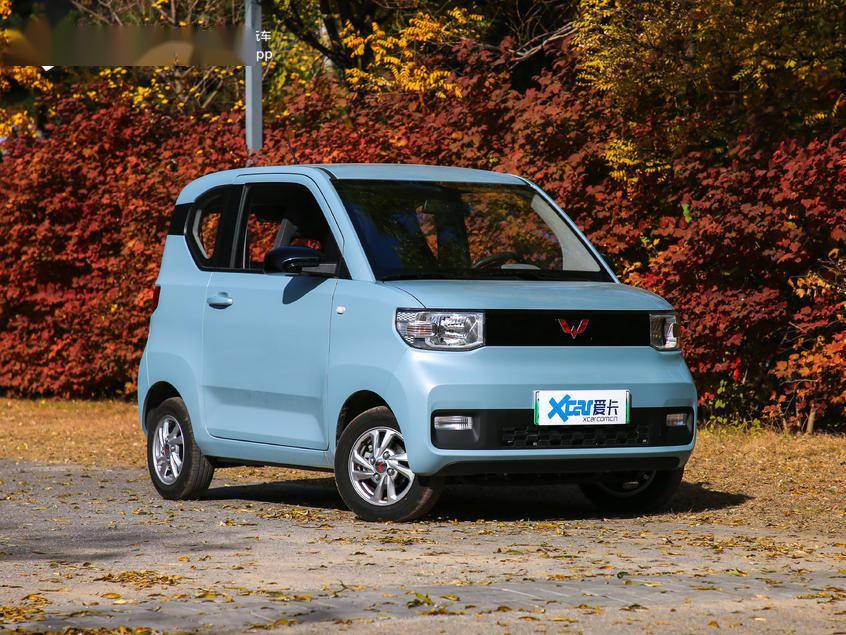 比特斯拉还热销的电动车 五菱宏光mini ev将增200km续航版本_搜狐汽车