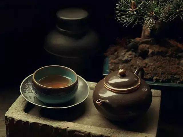 好友如茶,淡而幽远,久而弥香
