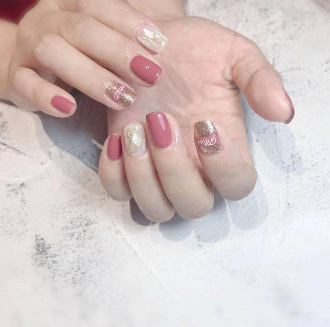 颜色|2020秋冬的流行色美甲都太好看了