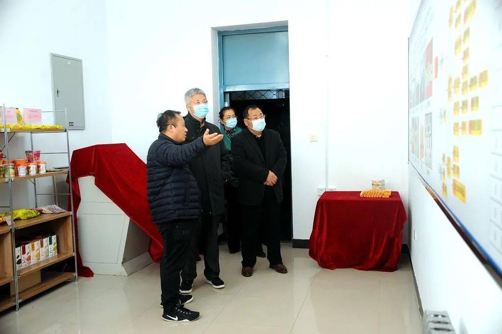 杜崇敏先后实地考察调研了我校食品与生物工程学院实